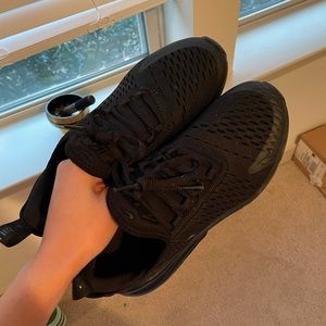 Brand new condition. Just bought on christmas and worn twice.